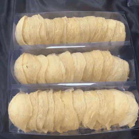 Mrs. Chan from Taikoo Sells Unused Indonesian White Bird's-Nest Cups - Kam Hoi Shing Buyback